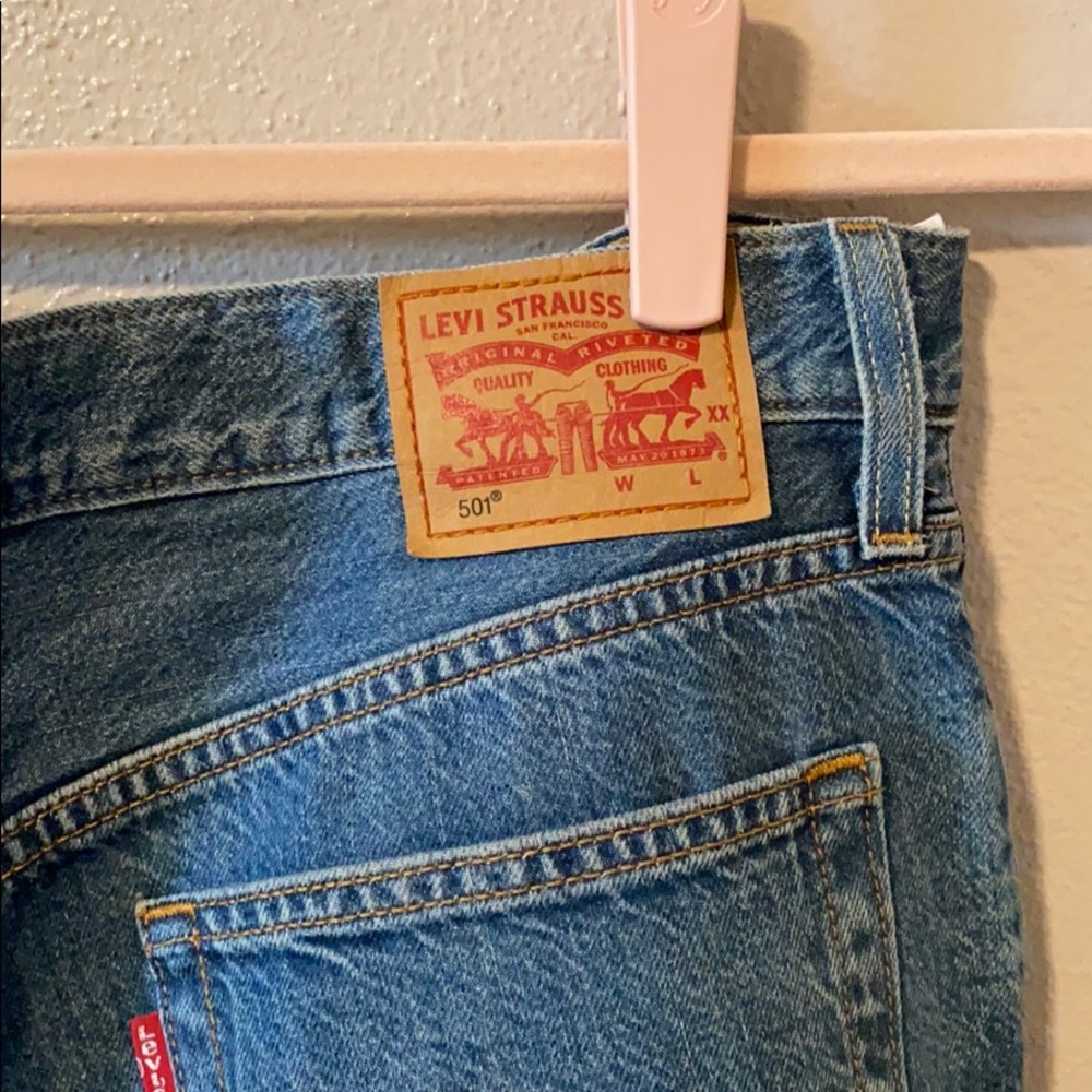 Levi High-rise Jeans